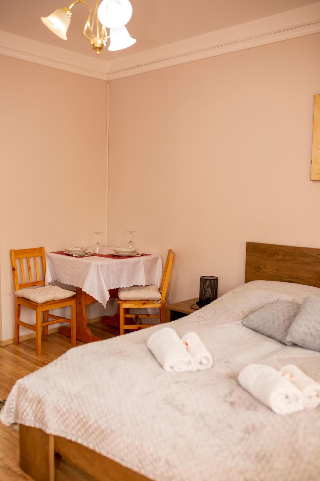 Hürkecz Apartmanház Héviz Zewnętrze zdjęcie