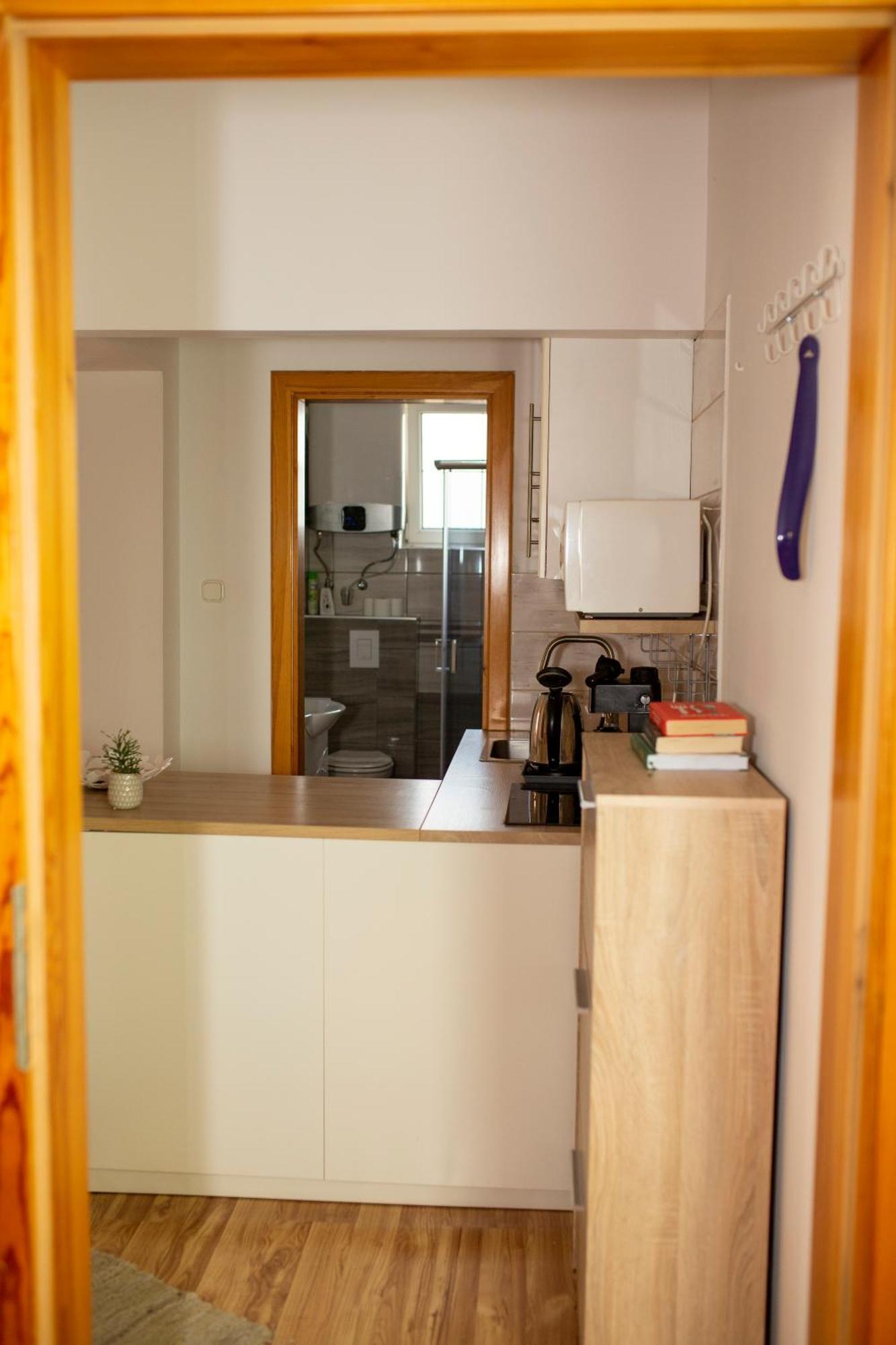 Hürkecz Apartmanház Héviz Zewnętrze zdjęcie