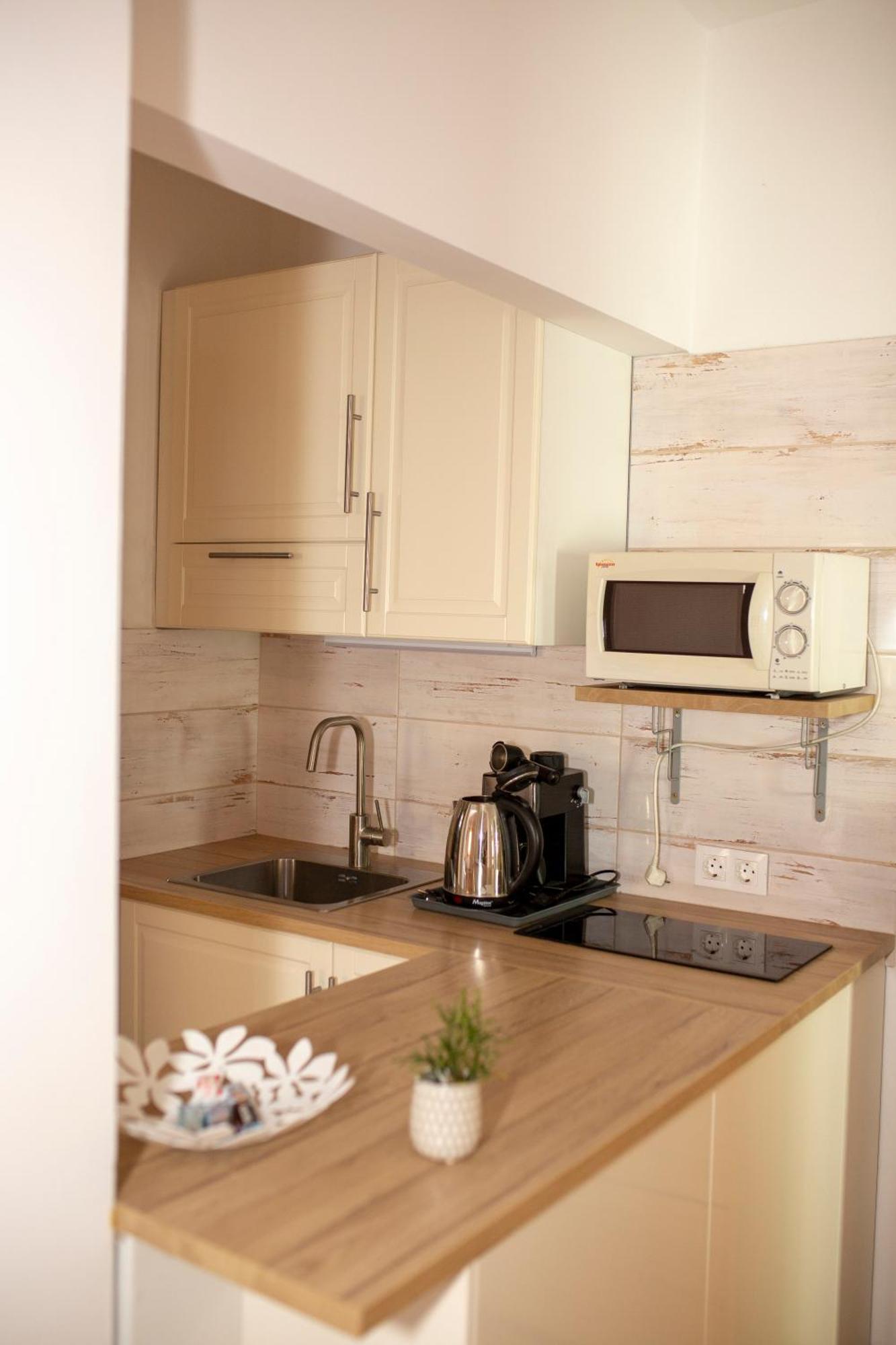 Hürkecz Apartmanház Héviz Zewnętrze zdjęcie